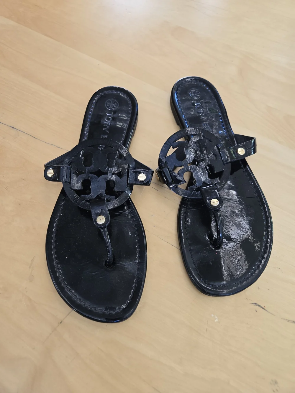 TORY BURCH MILLER SANDAL FLIP FLOP PATENT LEATHER BLACK SIZE 9